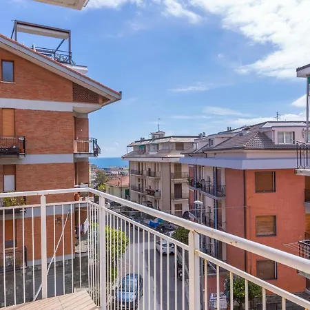 Apartment Lili Alassio
